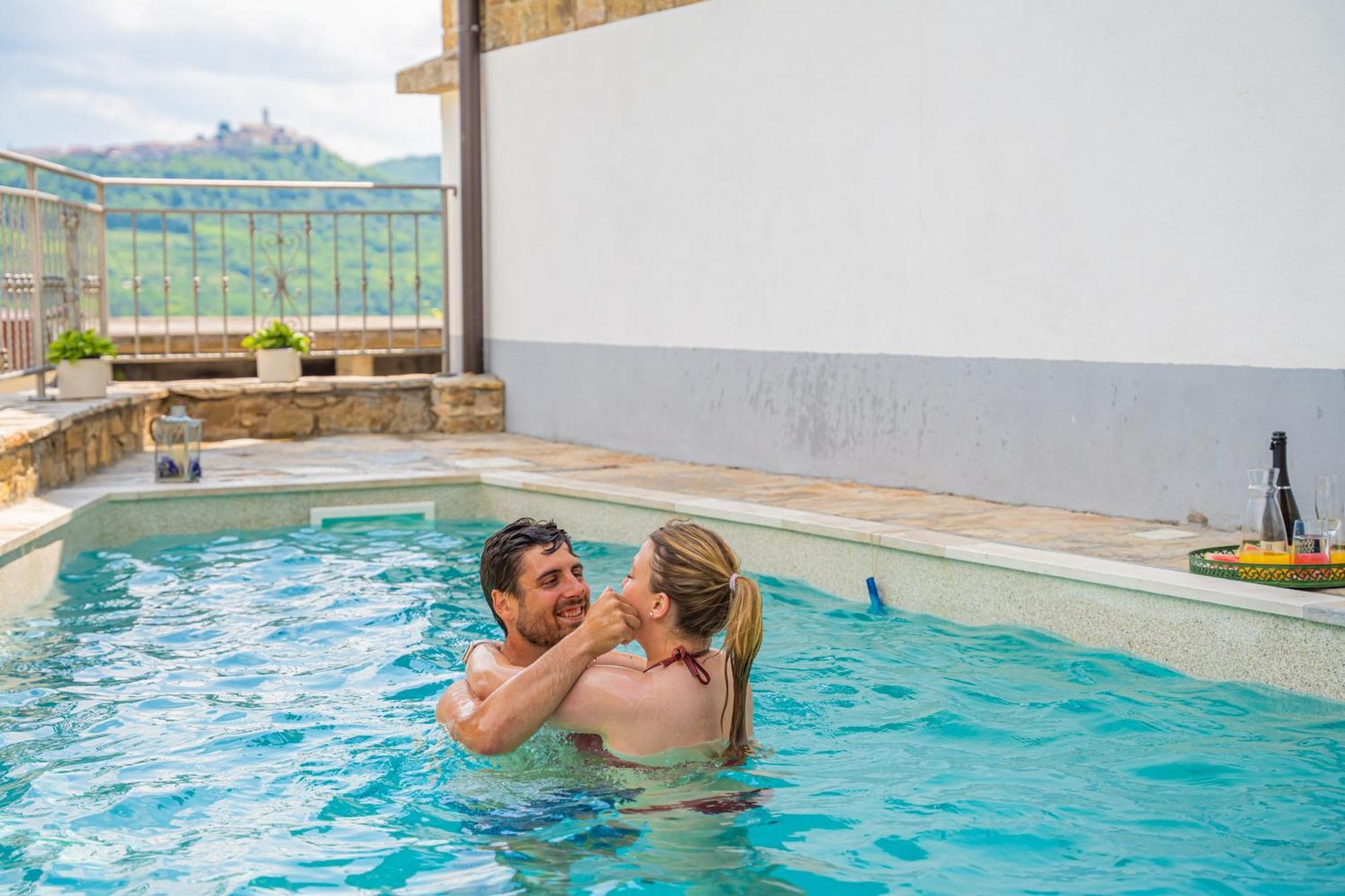 Holiday Home Belveder Motovun With Heated Pool Livade Exterior photo