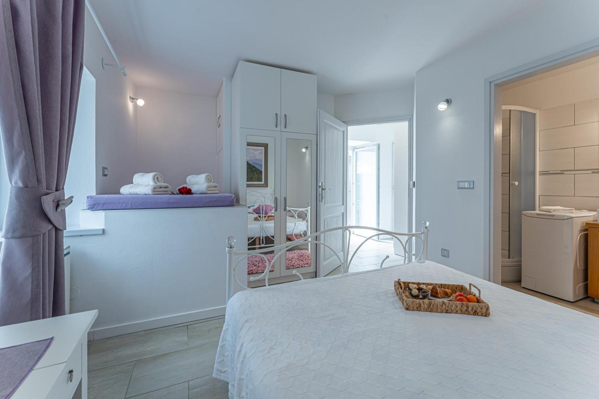 Holiday Home Belveder Motovun With Heated Pool Livade Exterior photo